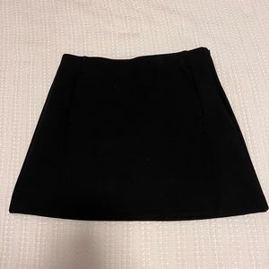 Zara Black Mini Skirt- Never Worn (sz Lrg)